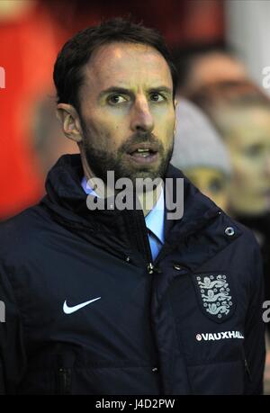 GARETH SOUTHGATE INGHILTERRA U21 MANAGER INGHILTERRA U21 MANAGER RIVERSIDE STADIUM MIDDLESBROUGH INGHILTERRA 30 Marzo 2015 Foto Stock