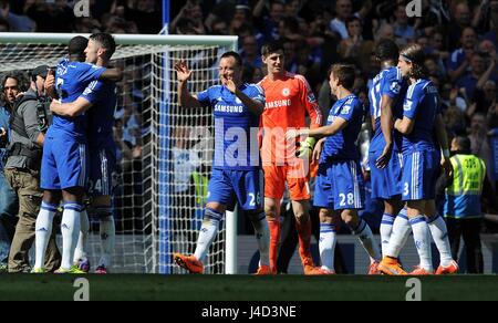 JOHN TERRY DEL CHELSEA CHELSEA CELEBRAT FISSANO IL PREMIER LEA Stamford Bridge London Inghilterra 03 Maggio 2015 Foto Stock