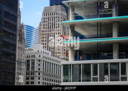 Chicago, lavoratori edili sul sito in costruzione, la costruzione di un nuovo edificio alto, il loop, Città, Chicago, Illinois, Stati Uniti d'America, Nord Americ Foto Stock