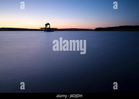 Fotografia di © Jamie Callister. Llyn Brenig, Denbigh Mori, Denbighshire, il Galles del Nord, 5 maggio 2017. Foto Stock