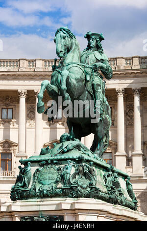 Statua equestre del principe Eugenio di Savoia (Prinz Eugen von Savoyen), il Palazzo di Hofburg, Heldenplatz, Vienna, Austria, Europa Foto Stock