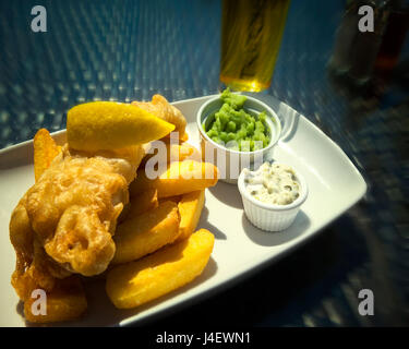 Concetto di cibo: Fish & Chips Foto Stock