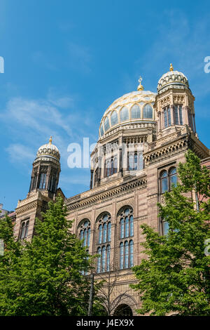 Berlino, Germania - 11 maggio 2017: La Neue Synagogue ("la Nuova Sinagoga") di Berlino, Germania Foto Stock