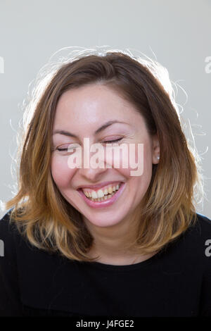 Bella Donna bionda primi anni trenta, Studio shot Foto Stock