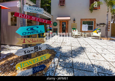 Segni in negozio in Boca Grande su Gasparilla Island in Florida Foto Stock