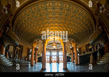 Stock Photo - interni dell'Ateneo Rumeno (Ateneul Român) concert hall di Bucarest, Romania Foto Stock