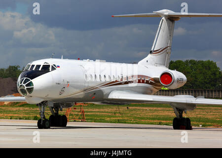 DOMODEDOVO, Moscow Region, Russia - 27 Maggio 2011: RusAir Tupolev Tu-134A-3 RA-65790 all aeroporto internazionale di Domodedovo. Foto Stock