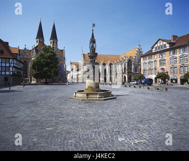 Germania, Bassa Sassonia, Brunswick, centro storico mercato, il municipio della Città Vecchia, Marien ben, chiesa di San Martin l'Europa, la città vecchia, quadrato, bene, tardo gotici, municipio edificio, struttura, architettura in stile architettonico e storico monumento architettonico, chiesa parrocchiale, la chiesa principale, chiesa di mercato, luoghi di interesse culturale Foto Stock