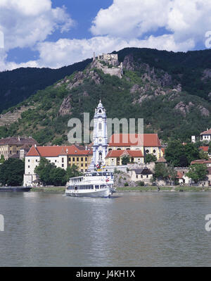 Austria Bassa Austria Wachau, Dürnstein, Chiesa collegiata, barocco, il castello di rovina, il Danubio, Escursione Motonave città, rovina, cattività re Richard Löwenherz nel 1192-1103, ex. L agostiniano del canonico penna, chiesa, flusso flux Danubio Foto Stock