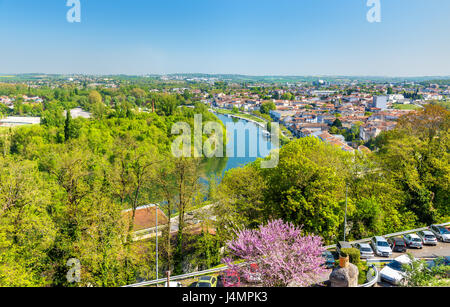 Fiume Charente a Angouleme, Francia Foto Stock