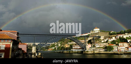 Rainbows, vista città, Ponte-Dom-Luis-I., flusso Douro, Porto, Portogallo, Foto Stock