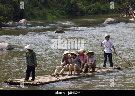 Thailandia Chiang maggio, Maetang River raft, turistico, Foto Stock