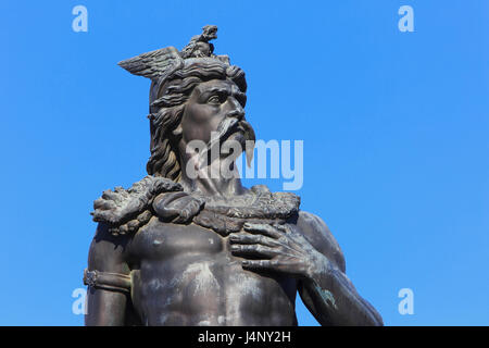 Statua di Ambiorix (principe della Eburones, leader della tribù Belgic) presso la Piazza del Mercato di Tongeren, Belgio Foto Stock