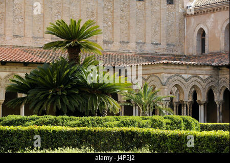 L'Italia, isola di Sicilia, Monreale Chiostro di Il a Cristo, chiostro, giardino, dettaglio Foto Stock