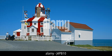 Canada, Terranova, cape Bonavista, faro, costa, shore, mare, destinazione motociclista, edificio, house, architettura, tower, carattere di mare, beacon, navigazione, guida alla navigazione, orientamento, orientamento, persona, nessun modello di rilascio, Foto Stock