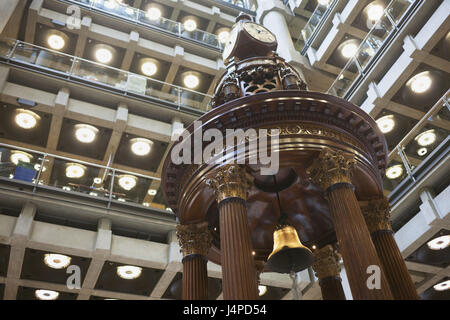 Gran Bretagna, Inghilterra, Londra, città di Londra, Lloyds insurance building, Lutine Barking, Foto Stock