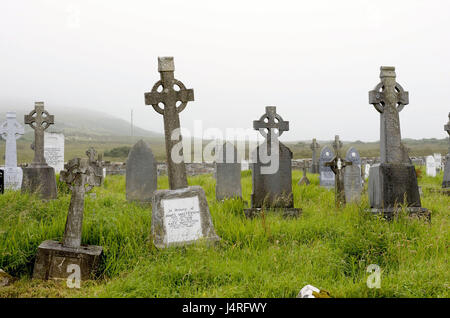 Irlanda, Connacht, nella contea di Mayo, Achille Islanda, Kildownet, cimitero, Foto Stock