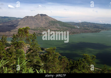 Indonesia, Bali, isola, Batursee, lago, Gunung Batur, Monte Batur, vulcano Crater Lake, scenario, Kedisan, Foto Stock