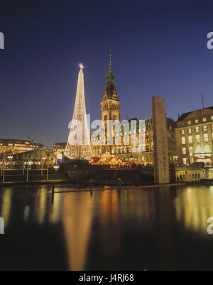 Germania, Amburgo, Municipio fiera di Natale, illuminazione, sera, Germania settentrionale, città anseatica, alla piazza del municipio, palazzo municipale, struttura, architettura, luogo di interesse, illuminazione di Natale, decorazione, Natale, periodo natalizio, inverno, tuning, candela-illuminato raduni, Foto Stock