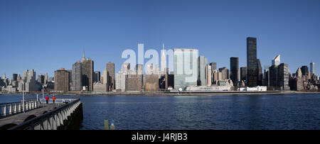 Gli Stati Uniti, New York City, vista città, East River, Midtown, Foto Stock