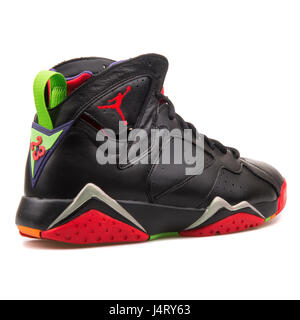 Nike Air Jordan 7 Retro - 304775-029 Foto Stock