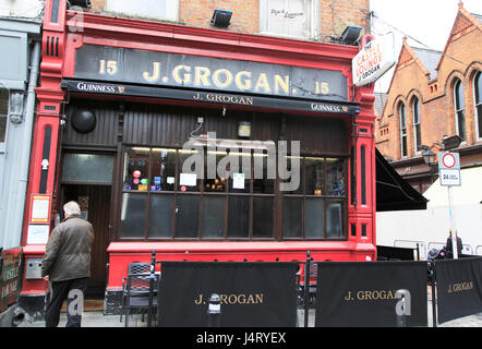 Grogans pub, il Castello Lounge bar, South William Street, il centro città di Dublino, Irlanda, Repubblica Irlandese Foto Stock