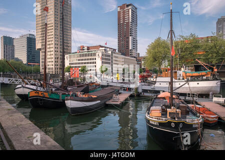 La sezione del Museo Marittimo Harbor Boat presenta, Leuvehaven, Rotterdam, Paesi Bassi. Foto Stock