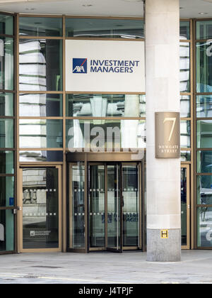 AXA Investment Managers uffici nella città di Londra il quartiere finanziario di Londra, Regno Unito Foto Stock