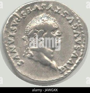 Vespasiano fu un imperatore romano che regnò dal 69 al 79 d.C. È noto per aver fondato la dinastia Flavia e per i suoi significativi contributi al diritto romano e al governo. Ha anche supervisionato la costruzione del Colosseo a Roma. Foto Stock
