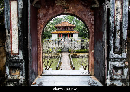 Minh Mang Tomb, tonalità, Vietnam Foto Stock