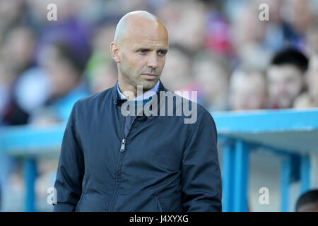 Exeter City manager Paul Tisdale durante la scommessa del Cielo lega due Play Off, la prima gamba corrispondono a Brunton Park, Carlisle. Foto Stock