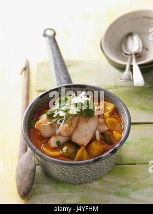 Stufato di curry con pesce Foto Stock