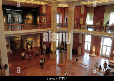 Vista generale all'interno del Museo Nazionale Ungherese, Castle Hill, Budapest, Ungheria. Foto Stock