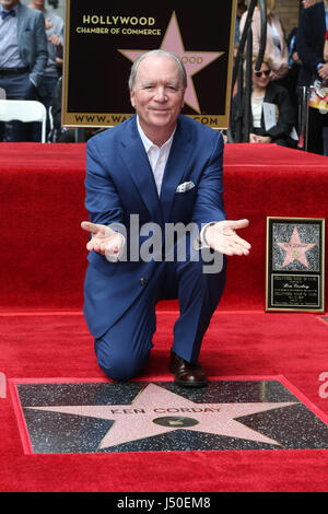 Hollywood, CA. 15 Maggio, 2017. Ken Corday, a Ken Corday onorato con la stella sulla Hollywood Walk of Fame sulla Hollywood Walk of Fame In California il 15 maggio 2017. Credito: Fs/media/punzone Alamy Live News Foto Stock