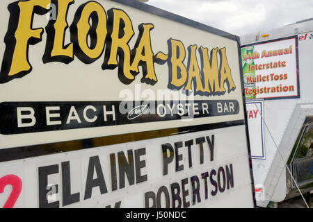 Alabama Baldwin County, Perdido Key, Flora Bama Beach e Oyster Bar, pub, redneck, ristorante ristoranti cibo mangiare fuori caffè bistrot, festa a Foto Stock