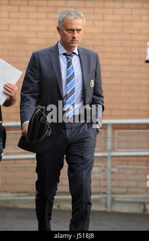 JOSE MOURINHO ARRIVA A TURF BURNLEY FC V Chelsea FC TURF MOOR BURNLEY INGHILTERRA 18 Agosto 2014 Foto Stock