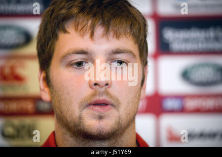 Inglesi e irlandesi di Iain Lions Henderson durante una conferenza stampa presso la WRU Centro di Eccellenza, Glamorgan. Foto Stock