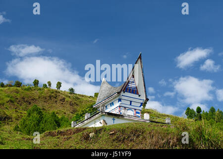 Christian piccola cappella nel Lago Toba, isola di Samosir, Indonesia, il nord di Sumatra Foto Stock