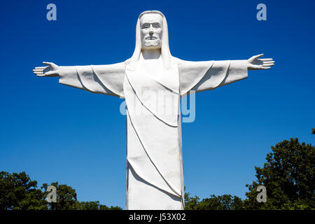 Eureka Springs Arkansas, Ozark Mountains, Christ of the Ozarks, statua, Ges gigante, religione, nuovo Testamento, Cristianesimo, Magnetic Mountain, monumentale, dimensione, Foto Stock