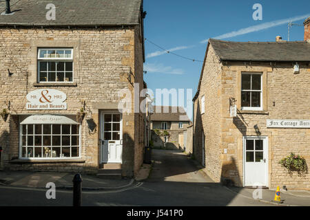 Cotswold tradizionali case in Stow-su-il-Wold, Gloucestershire, Inghilterra. Foto Stock