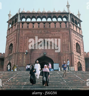 Ingresso al Jumna Masjid moschea, la Vecchia Delhi Foto Stock