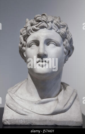 Busto in marmo del Re Demetrio I Poliorcetes di Macedonia (Regno 294-288 a.C.). Copia romana del primo secolo d.c. dopo un originale greco a partire dal III secolo A.C. trovati nel peristilio rettangolare nella Villa dei Papiri (Villa dei Papiri) di Ercolano in mostra al Museo Archeologico Nazionale di Napoli, campania, Italy. Foto Stock