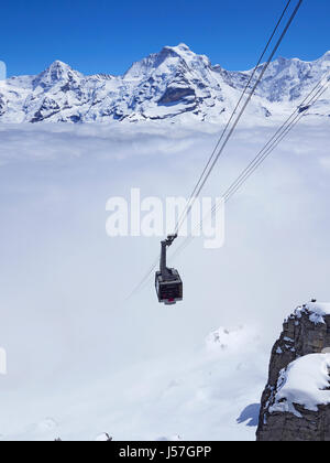 La Svizzera vista dal Piz Gloria alla sommità del Schilthorn Foto Stock