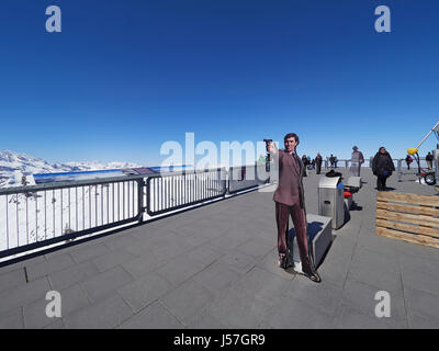 La Svizzera vista dal Piz Gloria alla sommità del Schilthorn Foto Stock