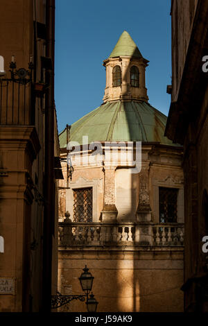 MONREALE Italia - 13 Ottobre 2009: la Cattedrale di Monreale costruito nel mix di stili diversi - bizantina, Francese, normanni e arabi, Sicilia, Italia. Foto Stock