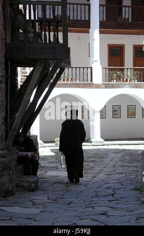 Monaco presso il Monastero di Rila in Bulgaria Foto Stock