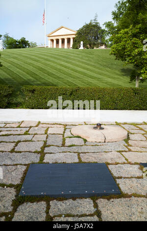 JFK Presidente John F Kennedy luogo di sepoltura al Cimitero di Arlington Washington DC USA Foto Stock