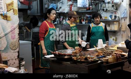 Retail Business Area dello Shopping a Portland Street Mongkok Kowloon Hong Kong Foto Stock