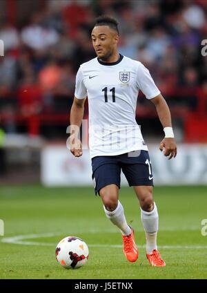 NATHAN REDMOND INGHILTERRA U21 BRAMALL LANE SHEFFIELD INGHILTERRA 13 Agosto 2013 Foto Stock