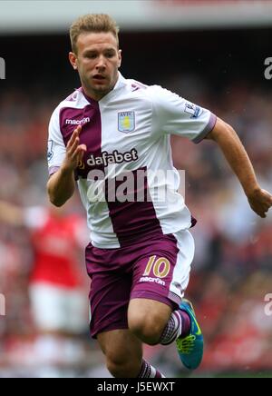 ANDREAS WEIMANN ASTON VILLA LONDON REGNO UNITO 17 Agosto 2013 Foto Stock